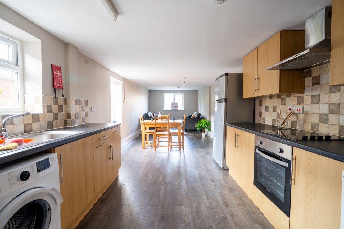 Avenue Road, SO14 6BD