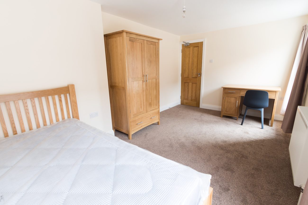 The Avenue, SO17 1XQ