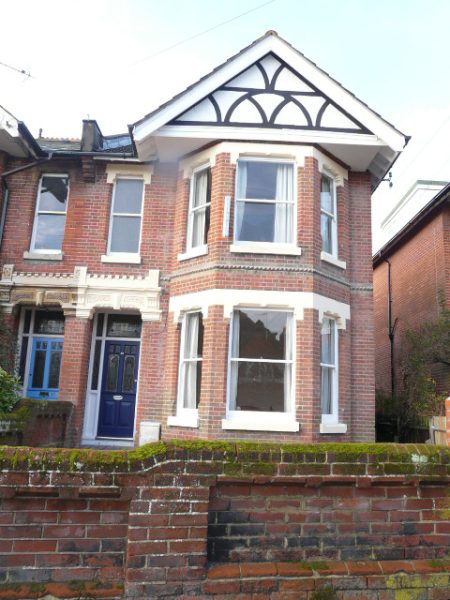 Shaftesbury Avenue, SO17 1SL