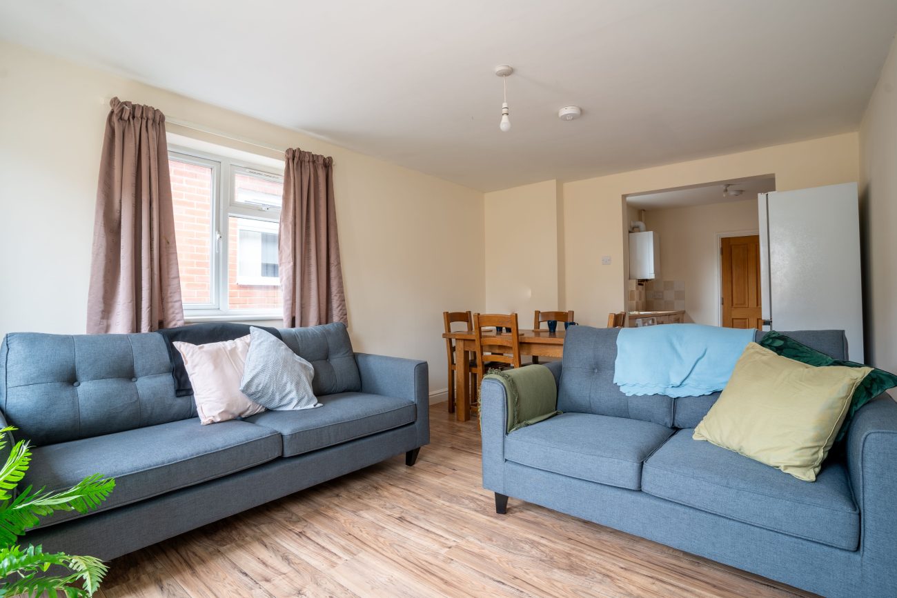Livingstone Road, SO14 6WL