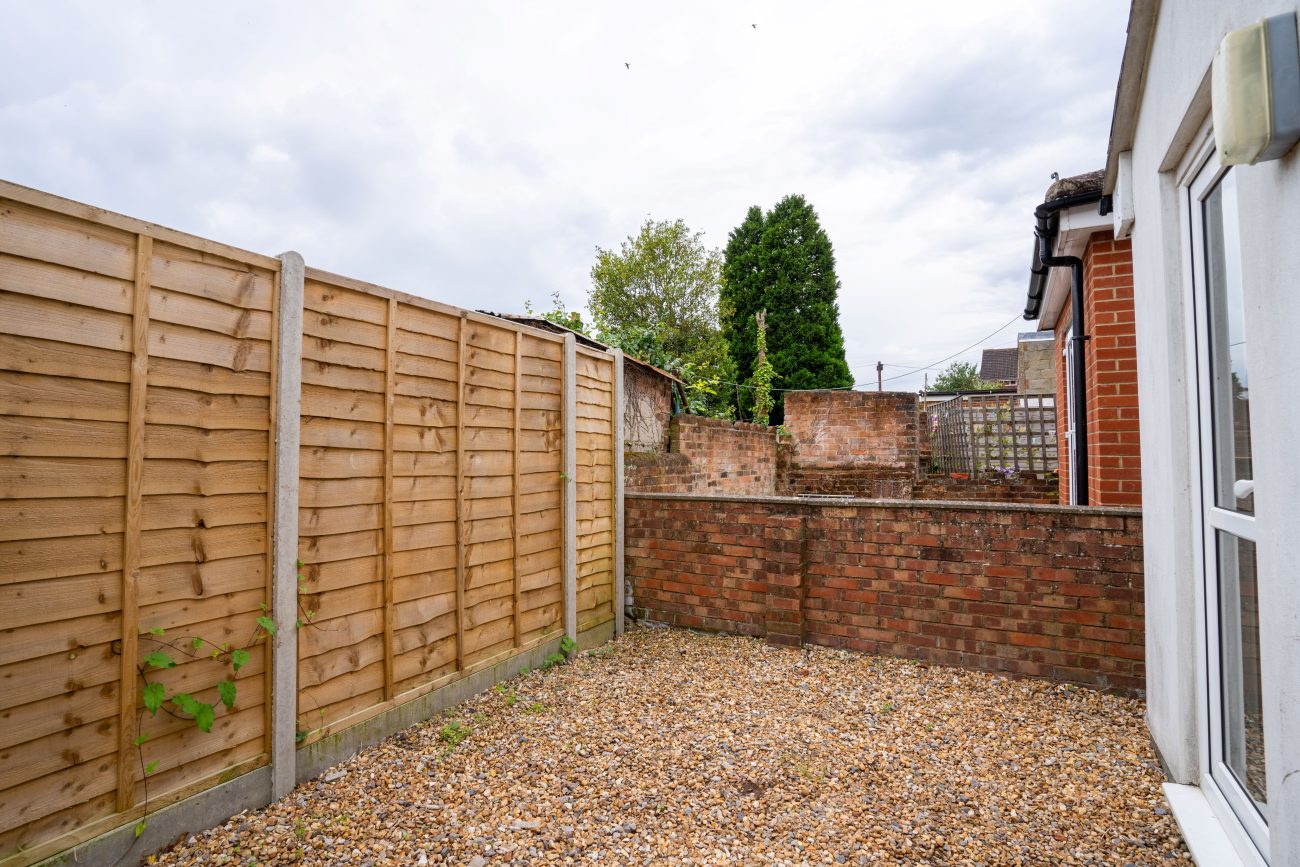 Livingstone Road, SO14 6WL