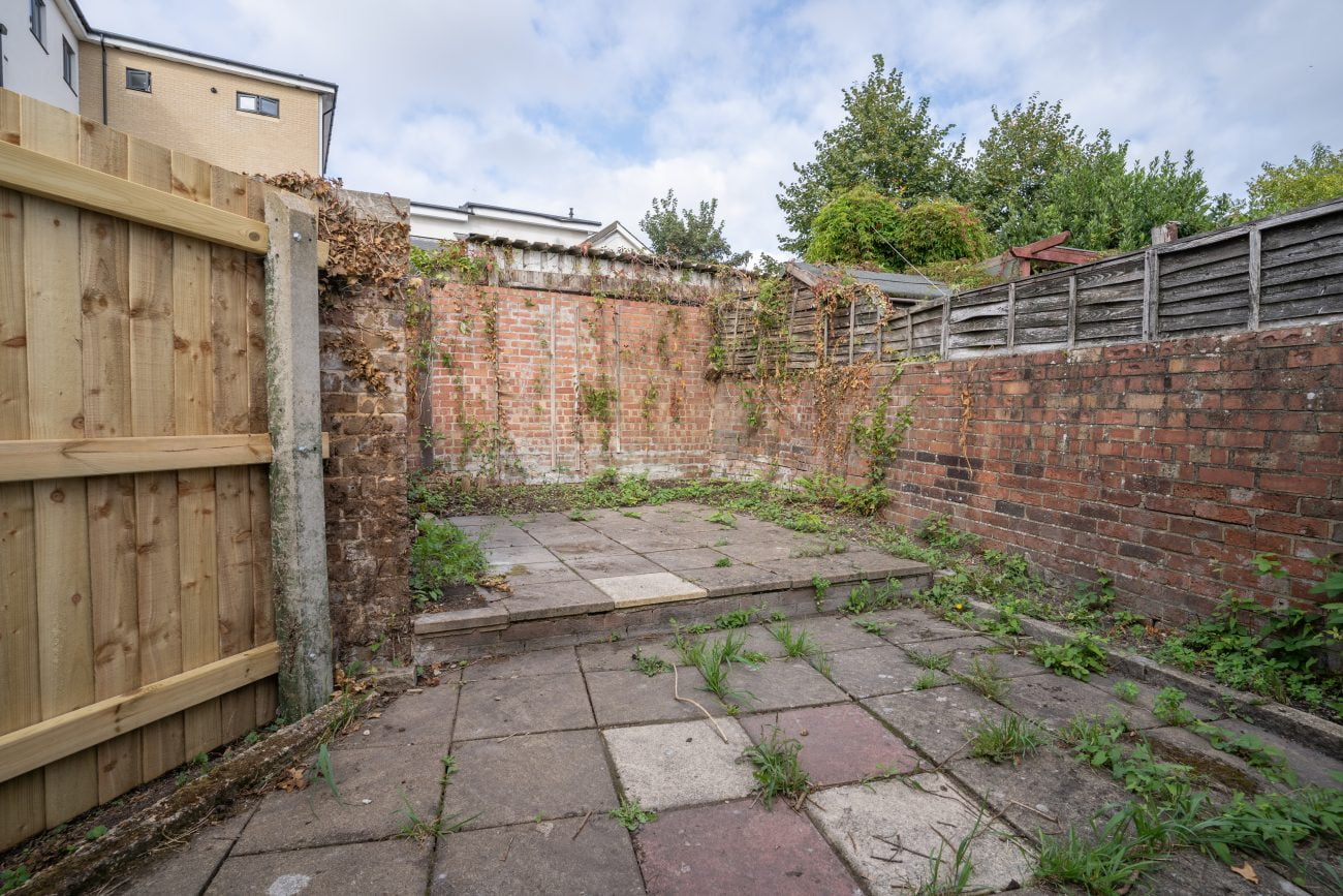 Portswood Road, SO17 2FU