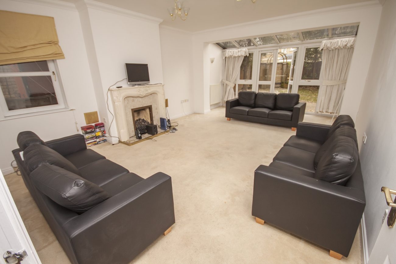 Marshall Square, SO15 2PB Students. Neighbourhoods. Friendships.