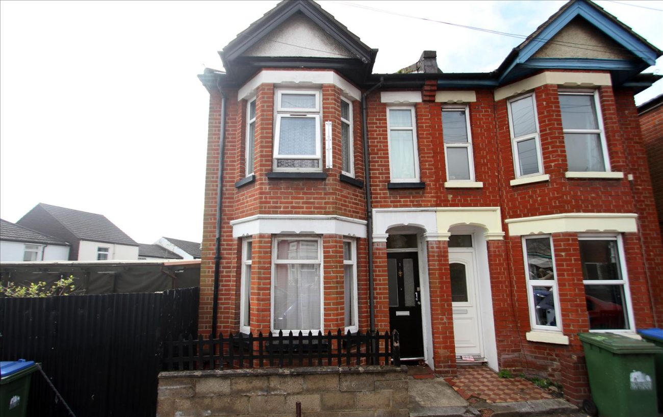 Gordon Avenue, SO14 6WJ Students. Neighbourhoods. Friendships.