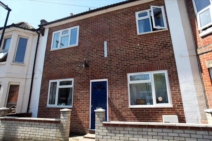 Thackeray Road, SO17 2GS