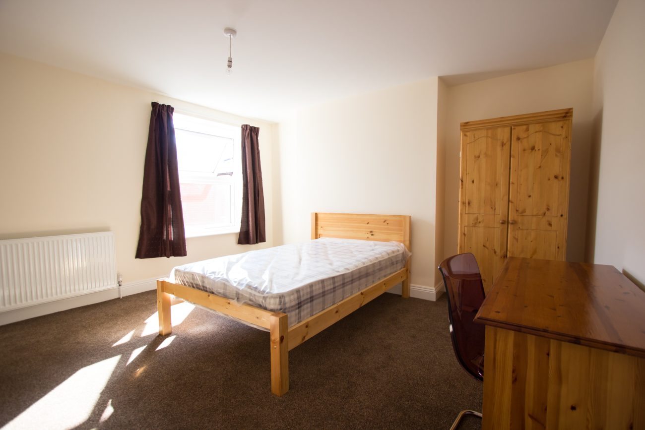 Carlton Road, SO15 2HN