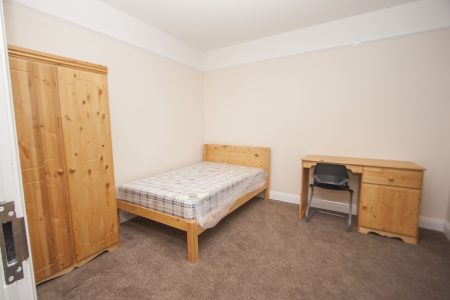 Livingstone Road, SO14 6WN