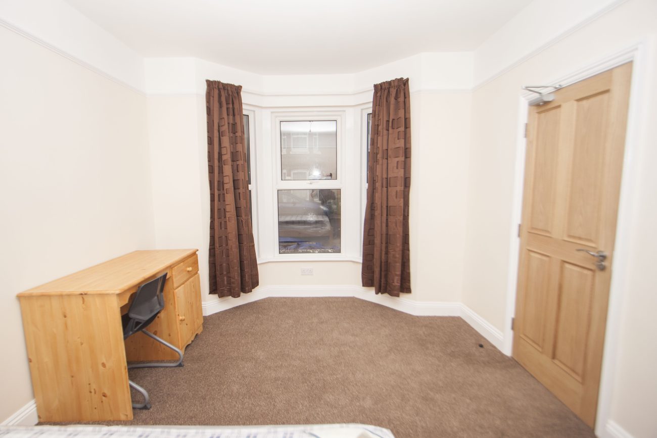 Livingstone Road, SO14 6WN