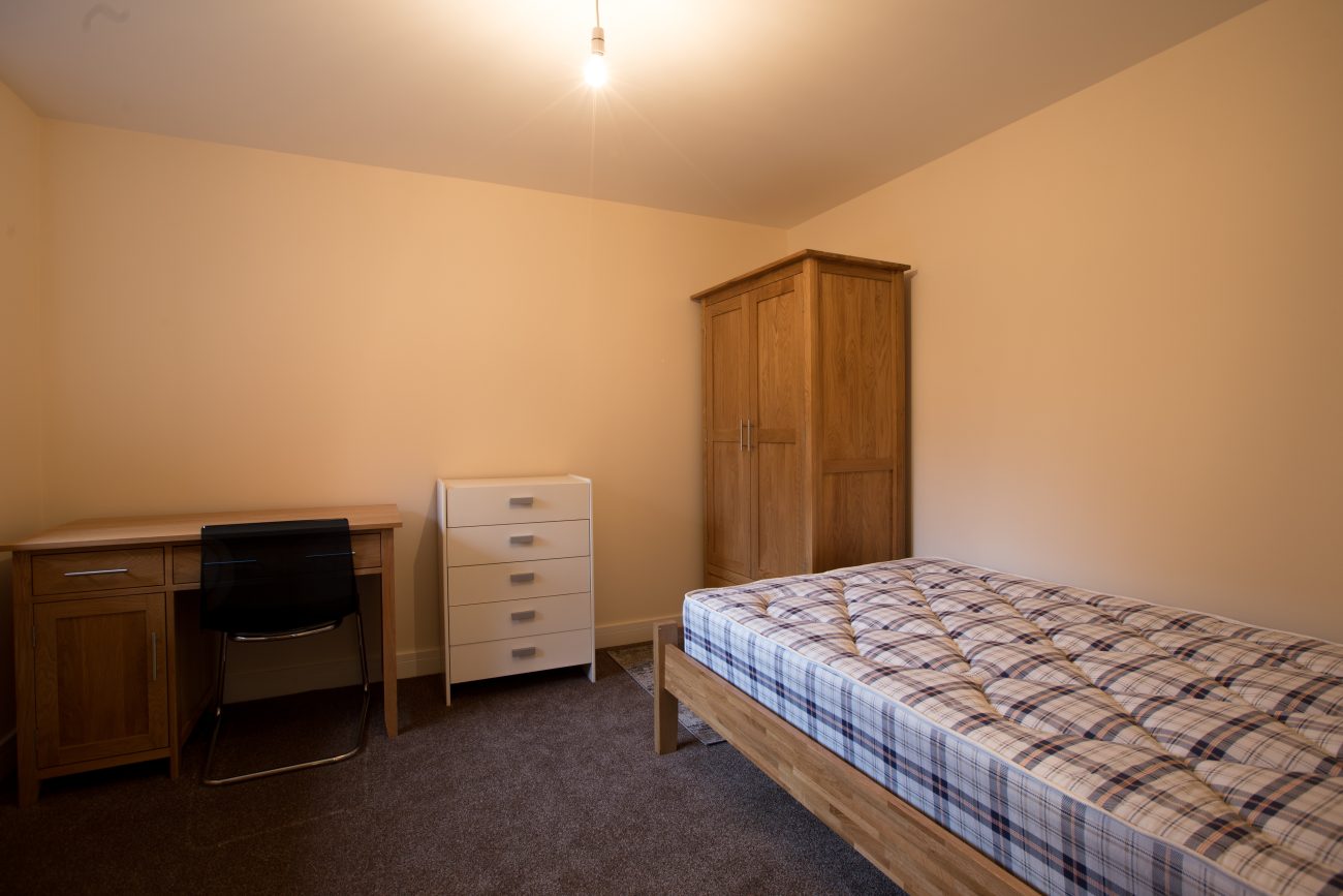 Livingstone Road, SO14 6WN