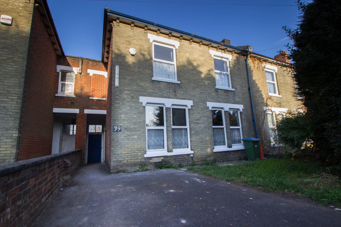 Westridge Road, SO17 2HP