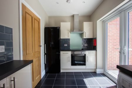 Welbeck Avenue, SO17 1SR